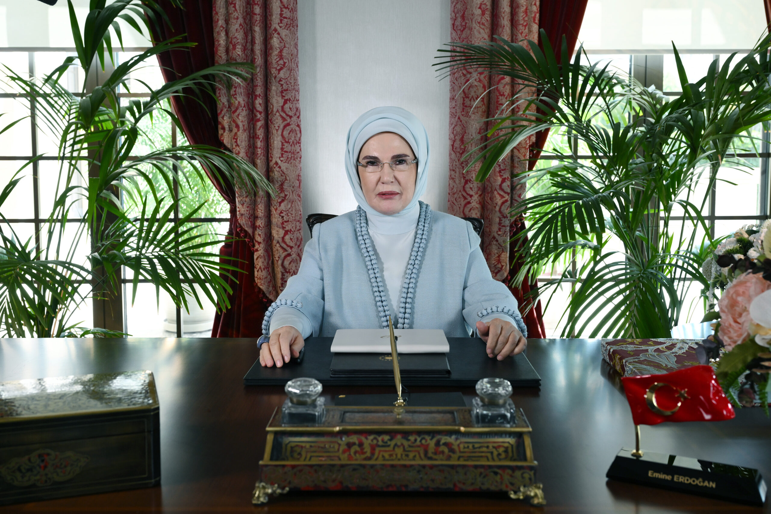 6. Lider Eşleri Zirvesi’ne Emine Erdoğan’dan video mesaj