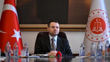 Adalet Bakanı Gürlek, eski Özel Harekat Daire Başkanı Behçet Oktay’ın ailesiyle görüşecek