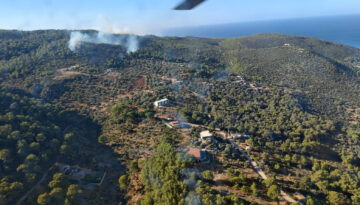 Antalya Kaş’ta orman yangını: Çok sayıda ekip sevk edildi