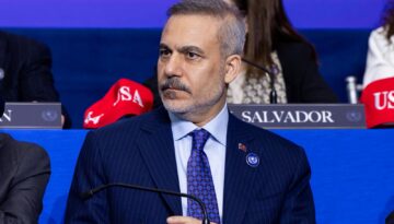 Bakan Fidan, Mısır ve Suudi Arabistanlı mevkidaşlarıyla görüştü
