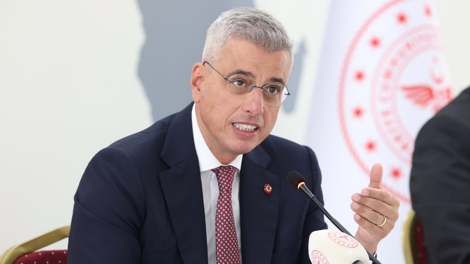 Bakan Memişoğlu açıkladı. “SMA ile ilgili bir çalışma yapıyoruz”