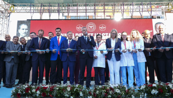 Bakan Memişoğlu’ndan İzmir’e ikinci şehir hastanesi müjdesi