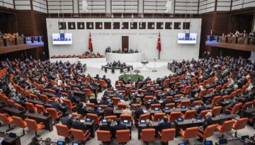 Bir milletvekili daha İYİ Parti’den istifa etti