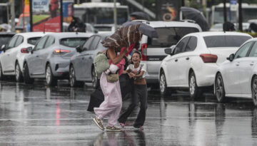 Bunaltan sıcaklara ara, Balkanlardan serin hava geldi. Fırtınaya dikkat! Hızı 80 kilometreye çıkacak