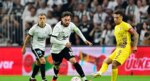 CANLI | Beşiktaş taraftarı önünde sahada