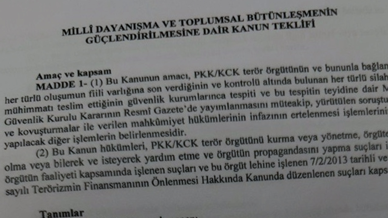 Çerçeve yasa için ilk onay. Komisyondan geçen süreç yasasında hangi maddeler var?