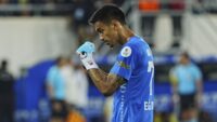 Eski takımına duvar ördü, Fenerbahçe’ye geçit vermedi. İrfan Can Eğribayat maça damga vurdu