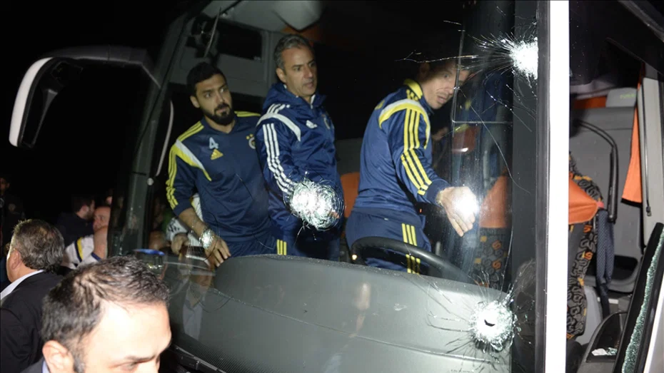 Fenerbahçe otobüsüne saldırı dosyasında 5 gözaltı