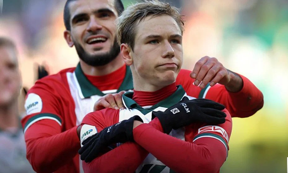 Galatasaray’da Aleksey Batrakov bilmecesi. Kulübü kapıları kapattı