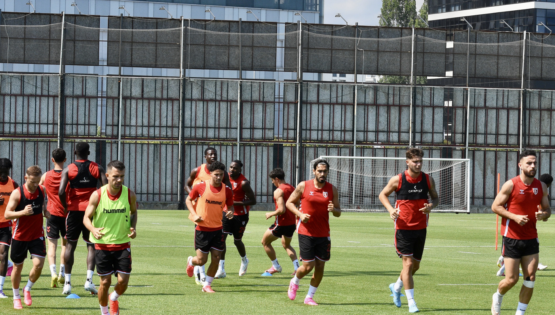 Göztepe, Süper Lig’de yarın Samsunspor’a konuk olacak