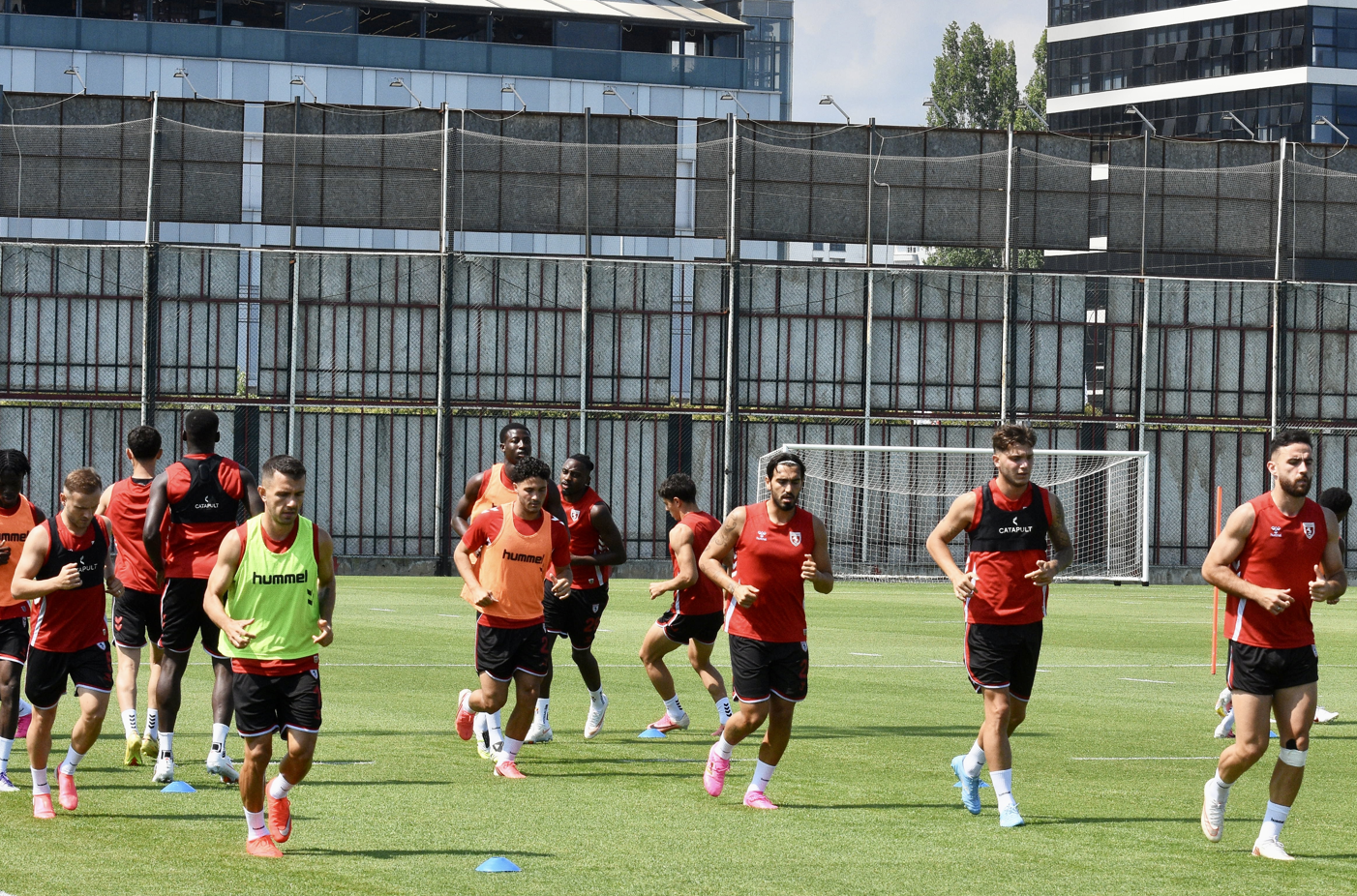 Göztepe, Süper Lig’de yarın Samsunspor’a konuk olacak
