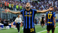 Hakan Çalhanoğlu harika attı, Inter farka koştu