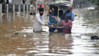 Hindistan ve Sri Lanka’da muson felaketi. 100’den fazla kişi öldü