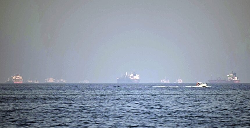 Hürmüz Boğazı’nda bir tankerin vurulduğu duyuruldu