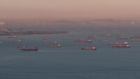 İstanbul açıklarındaki tanker yoğunluğu havadan görüntülendi