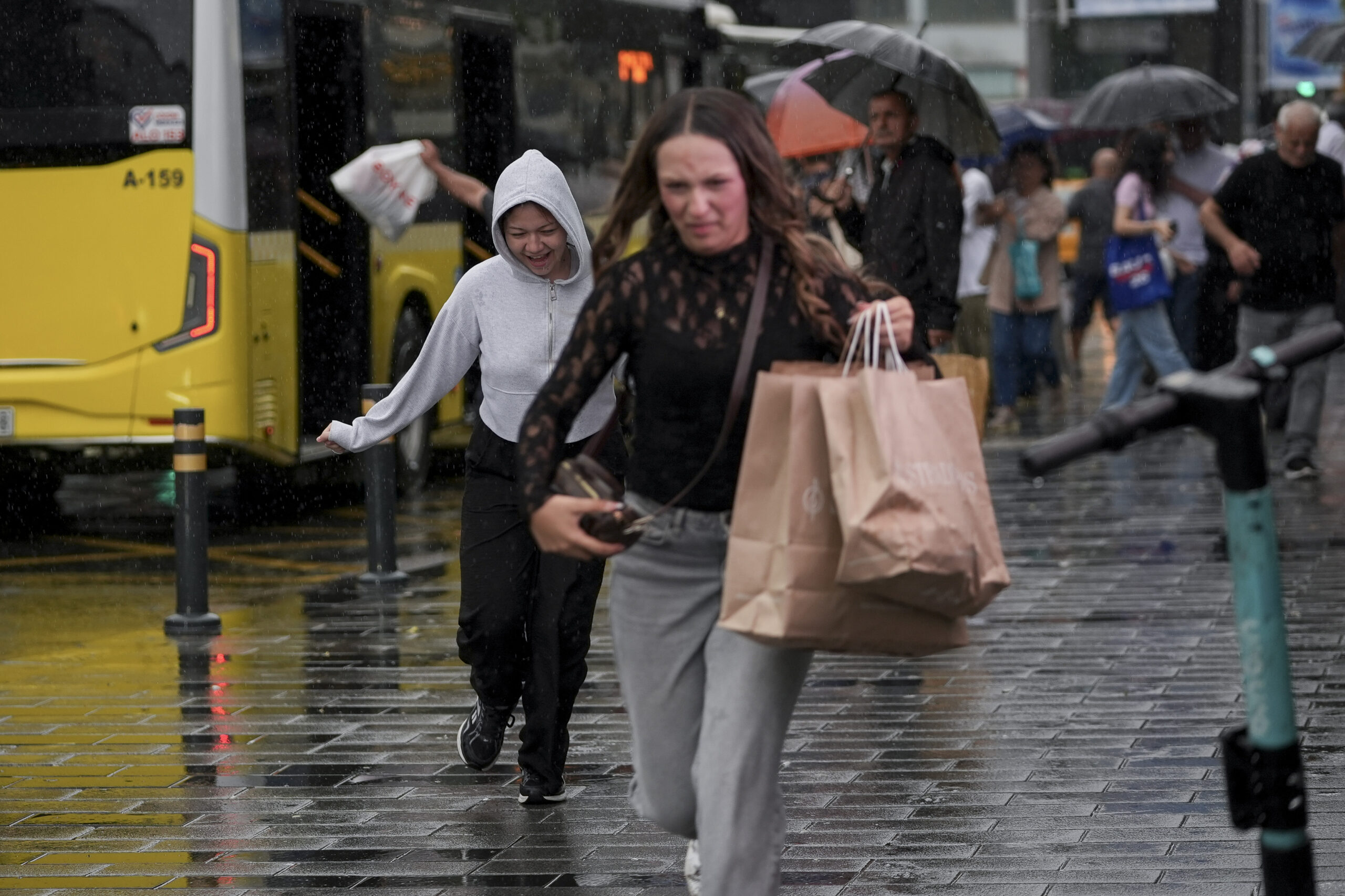 İstanbul’a kuzey kabusu. Meteoroloji ve Valilik peş peşe uyardı, kritik saat belli oldu