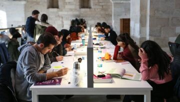 İstanbul’da üniversiteler bir ay erken kapanacak