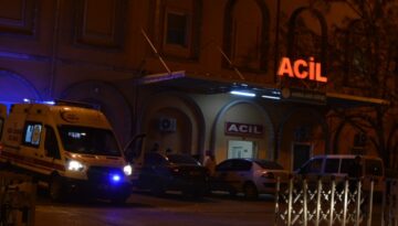 Kavgada bıçaklandı, hastanede hayatını kaybetti