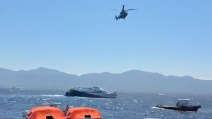 Kıbrıs’ta batan yolcu feribotundan kurtarıldı, yaşananları anlattı. “Gemi su alıyor diye söyledik”