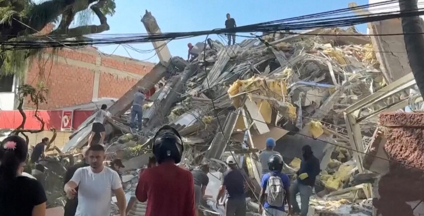Kolombiya’yı 7.4’lük deprem vurdu