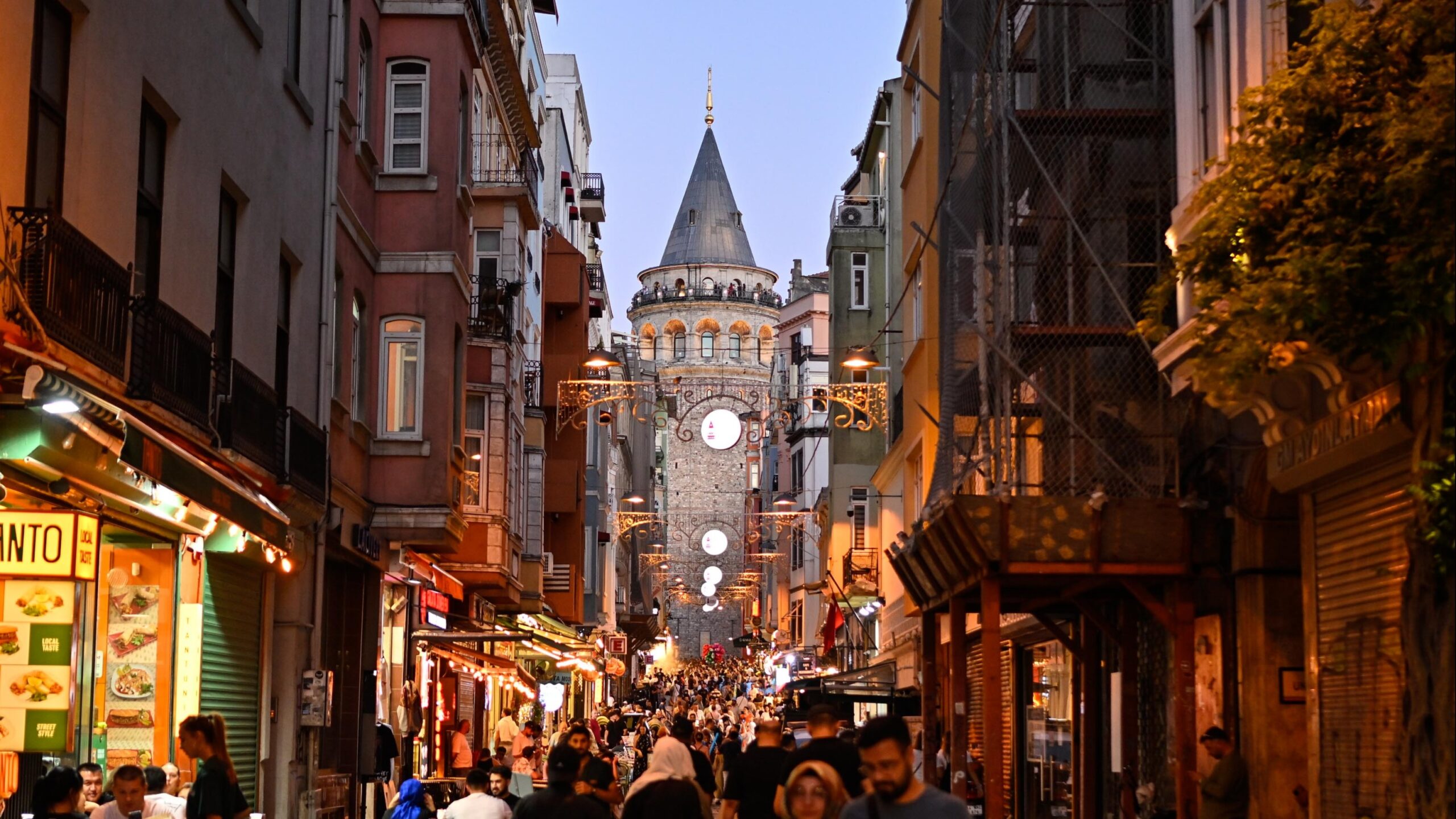 Meteorolojiden İstanbul’a gece uyarısı