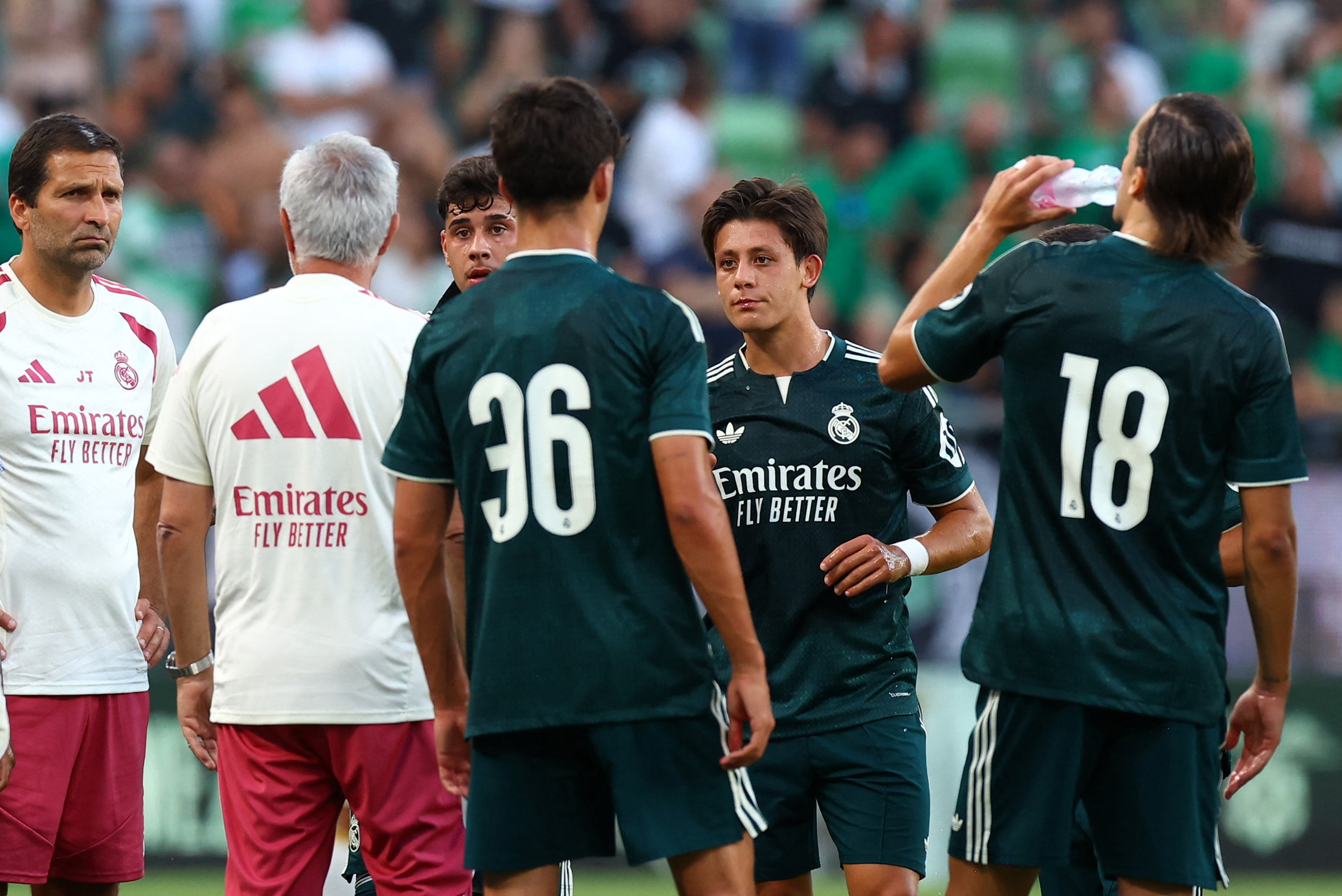 Mourinho “Evet” derse Fenerbahçe 23 milyon euro alacak. Arda Güler’e Ferrari benzetmesi
