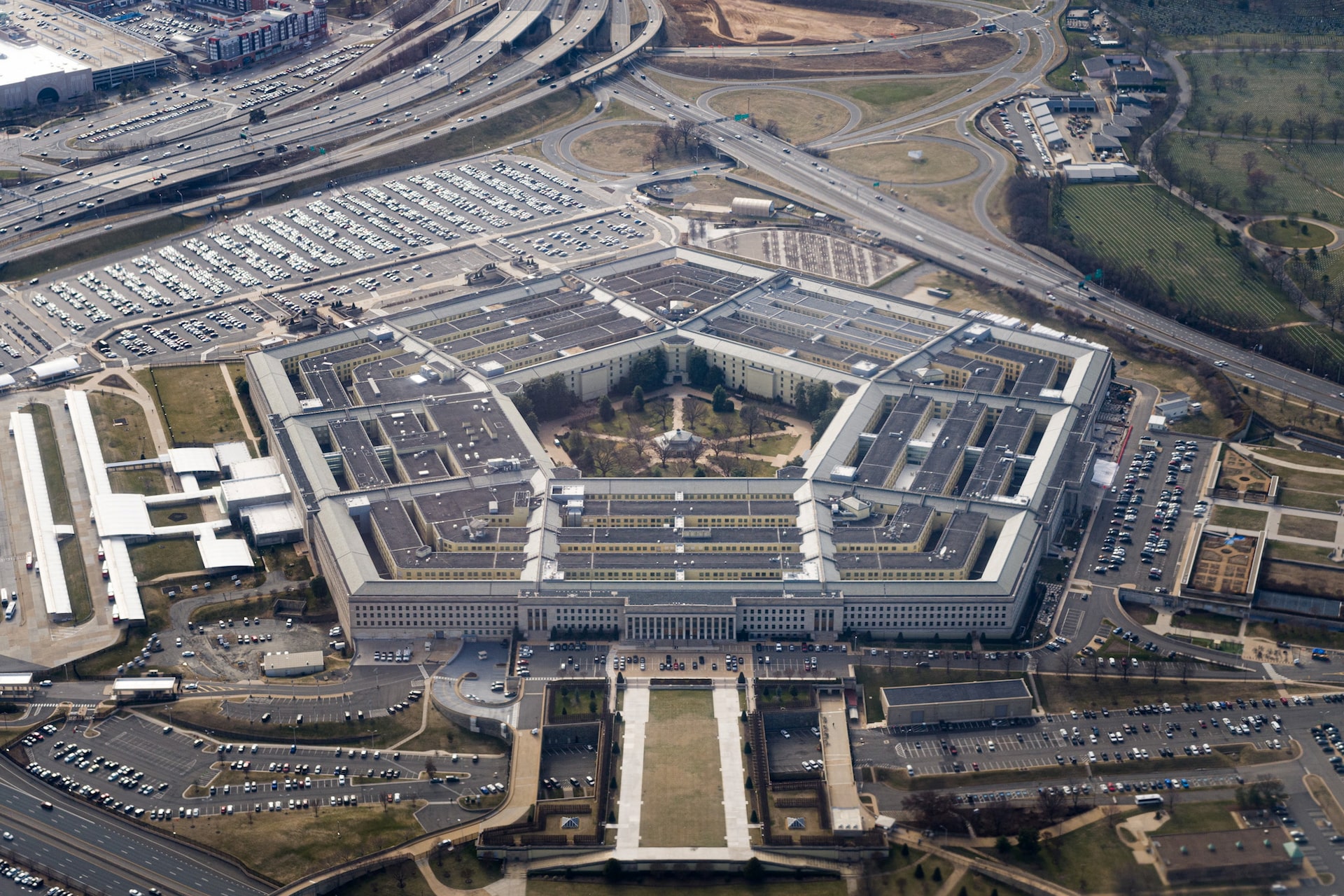 Pentagon’da Kara Kuvvetleri Bakanlığı için Sean Parnell iddiası