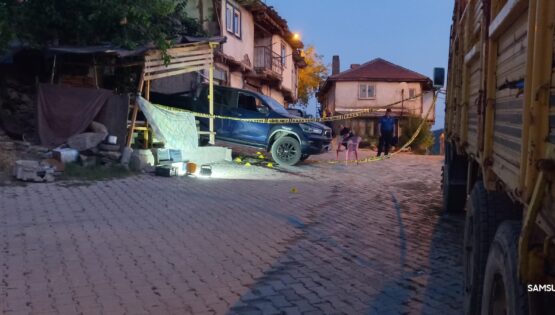 Telefondaki tartışma kanlı bitti. 77 yaşındaki adam iki genci katletti