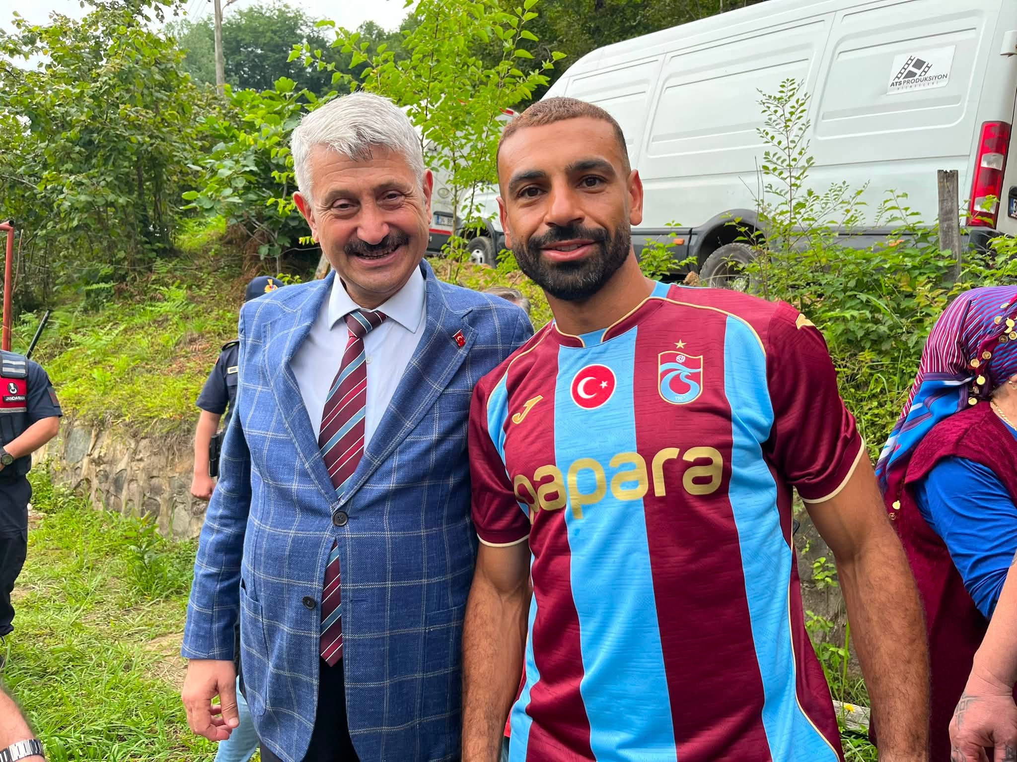 Trabzon’da belediye başkanından Salah’ı gülümseten teklif