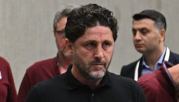 Trabzonspor’da Fatih Tekke’nin istifası tartışma konusu. “Çok ama çok yakışıksız”