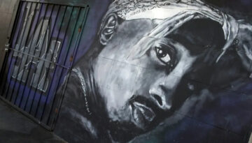 Tupac cinayeti davasında sanık avukatından alışılmadık savunma