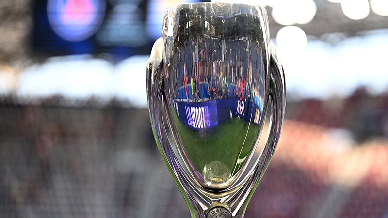 UEFA Süper Kupa sahibini buluyor. PSG-Aston Villa maçı