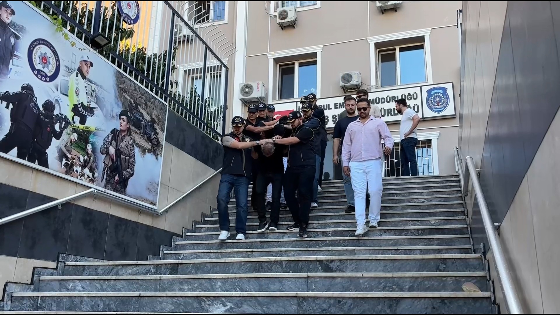 18 ilde “Nitelikli Dolandırıcılık” operasyonu. 153 kişi tutuklandı