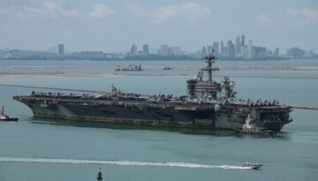270 gün sonra karaya çıktılar. USS Abraham Lincoln Tayland’a ulaştı