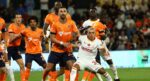 5 gol, 1 kırmızı kart, nefes kesen maç. Galatasaray, Başakşehir’i son dakikalarda mağlup etti