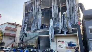 7 kişinin öldüğü Dilovası yangını. Kamu görevlileri hakim karşısına çıktı