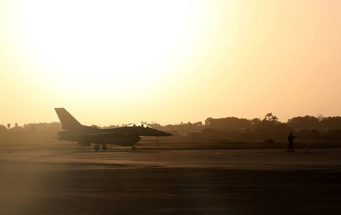 ABD’nin Michigan eyaletinde eğitim sırasında F-16 savaş uçağı düştü