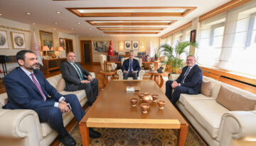 Bakan Ersoy ile Prof. Dr. Erhan Afyoncu’dan tarih ve kültür buluşması