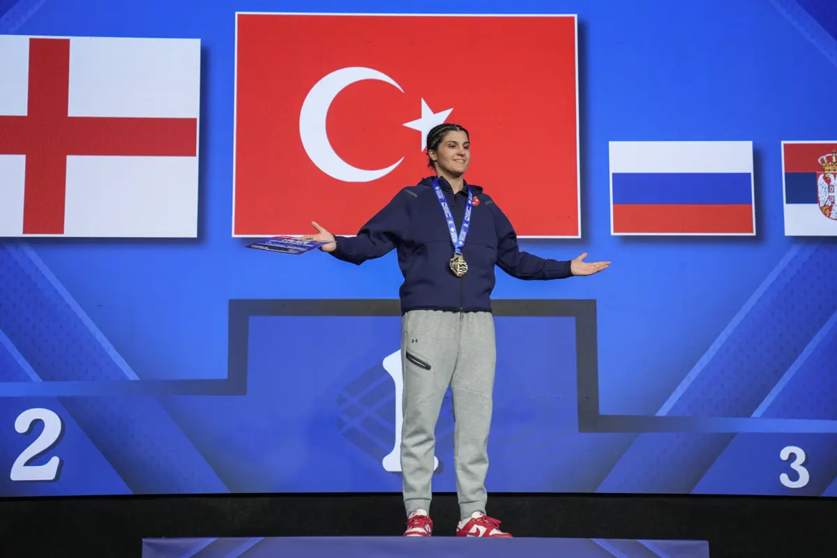 Boksta tarihi başarı. Kadın boksörlerimiz Avrupa’nın zirvesinde