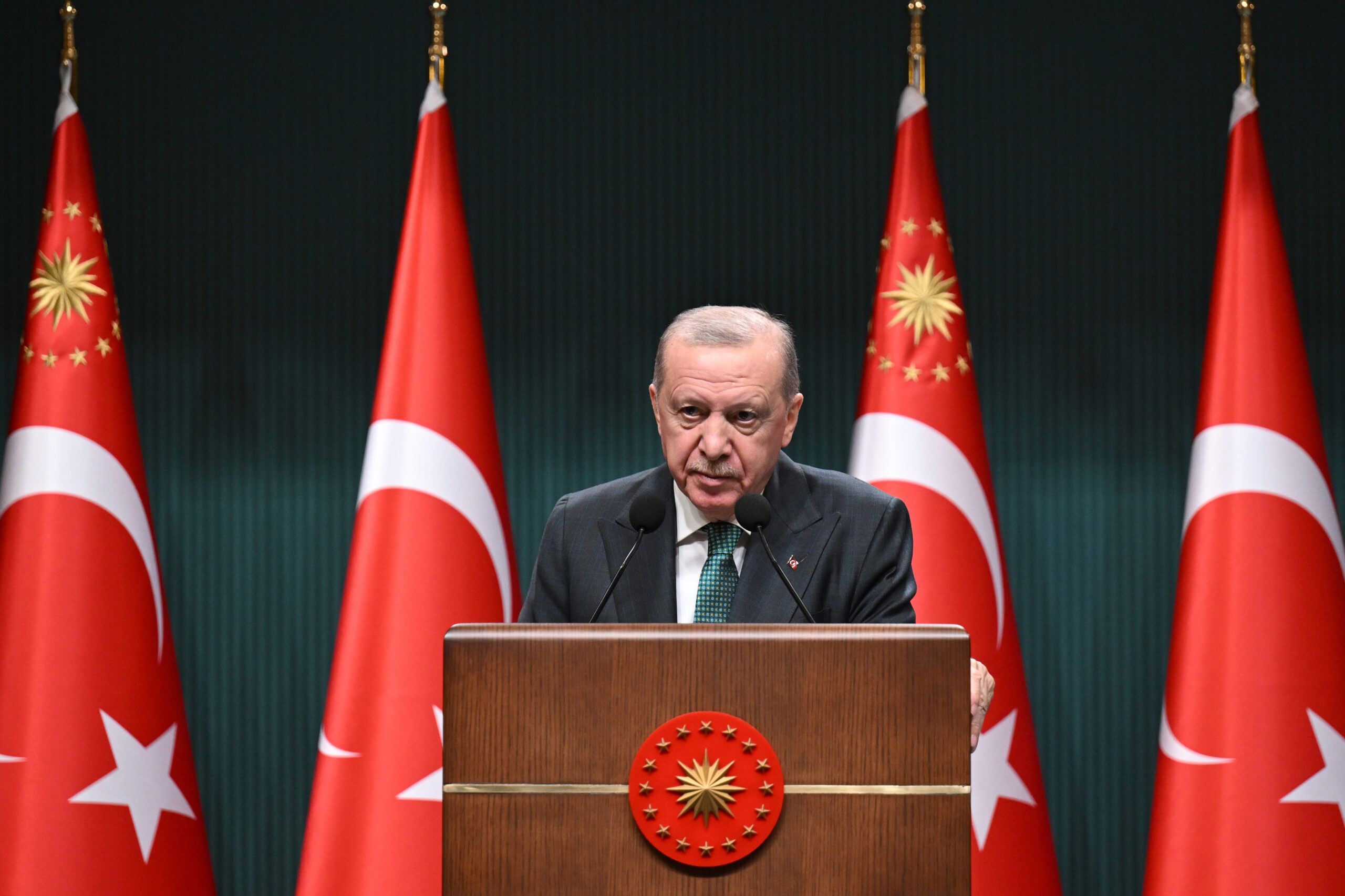Cumhurbaşkanı Erdoğan, kabine toplantısı sonrası açıklamalarda bulunuyor