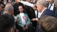 Cumhurbaşkanı Erdoğan, otobüsü durdurup yanına gitmişti. “Unutamayacağım bir an”