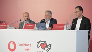 “Dijital Dostum” projesi tanıtıldı. 5 bin çocuğa dijital yaşam kalitesi eğitimi verilecek