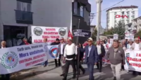 Edirne’de, Mora katliamının 205’inci yılında Yunanistan Konsolosluğuna siyah çelenk bırakıldı