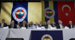 Fenerbahçe’de tarihi genel kurul. Gerginlik ve dikkat çeken sözler
