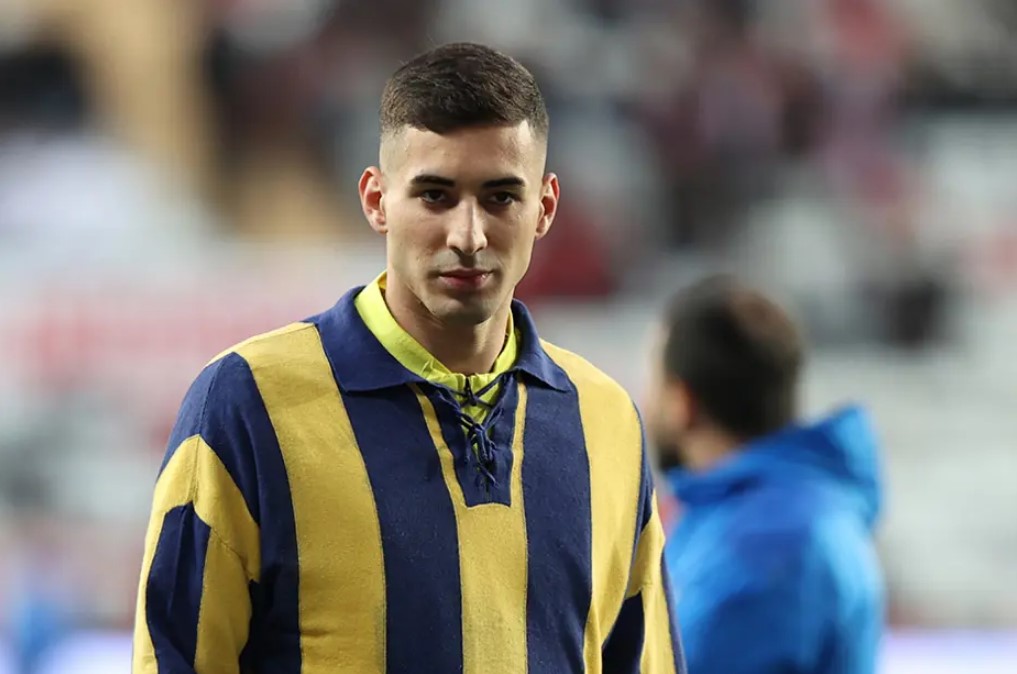Fenerbahçe’ye milli yıldızdan kötü haber, antrenmanı yarıda bıraktı