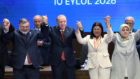 Foça Belediye Başkanı Saniye Bora Fıçı, AK Parti’ye katıldı
