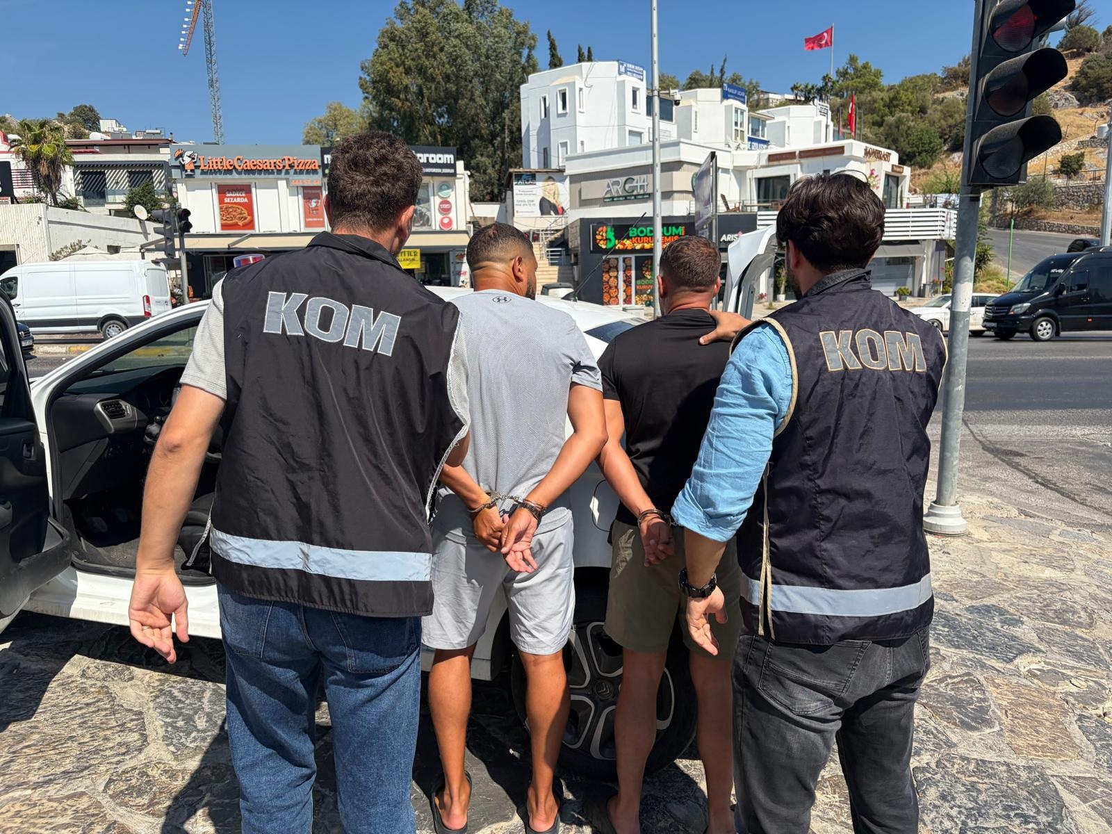 Fransa’nın kırmızı bültenle aradığı kişi Bodrum’da yakalandı