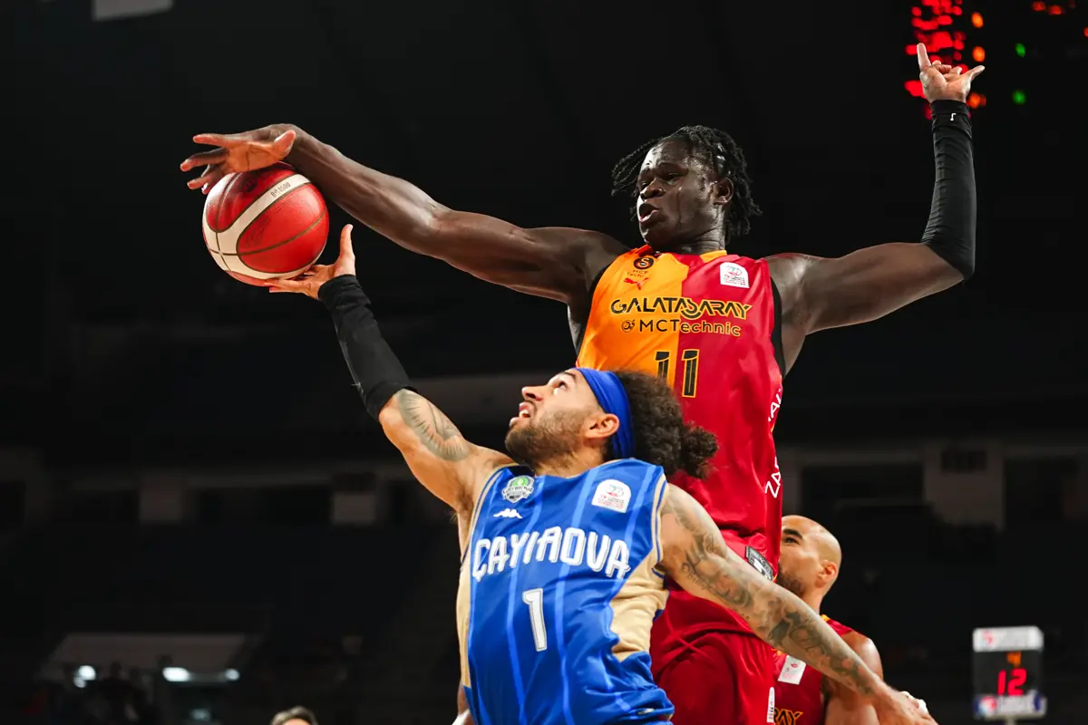 Galatasaray sezonu 102 sayılık galibiyetle açtı, Çayırova’ya şans tanımadı