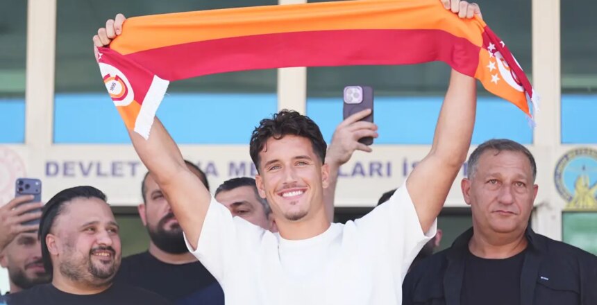 Galatasaray yeni golcüsüne kavuştu. Dünya Kupası sonrası 5 yıllık sözleşme