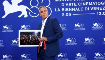 George Clooney, Venedik’te Trump yönetimini eleştirdi. “Ülkeyi liyakatsizler yönetiyor”